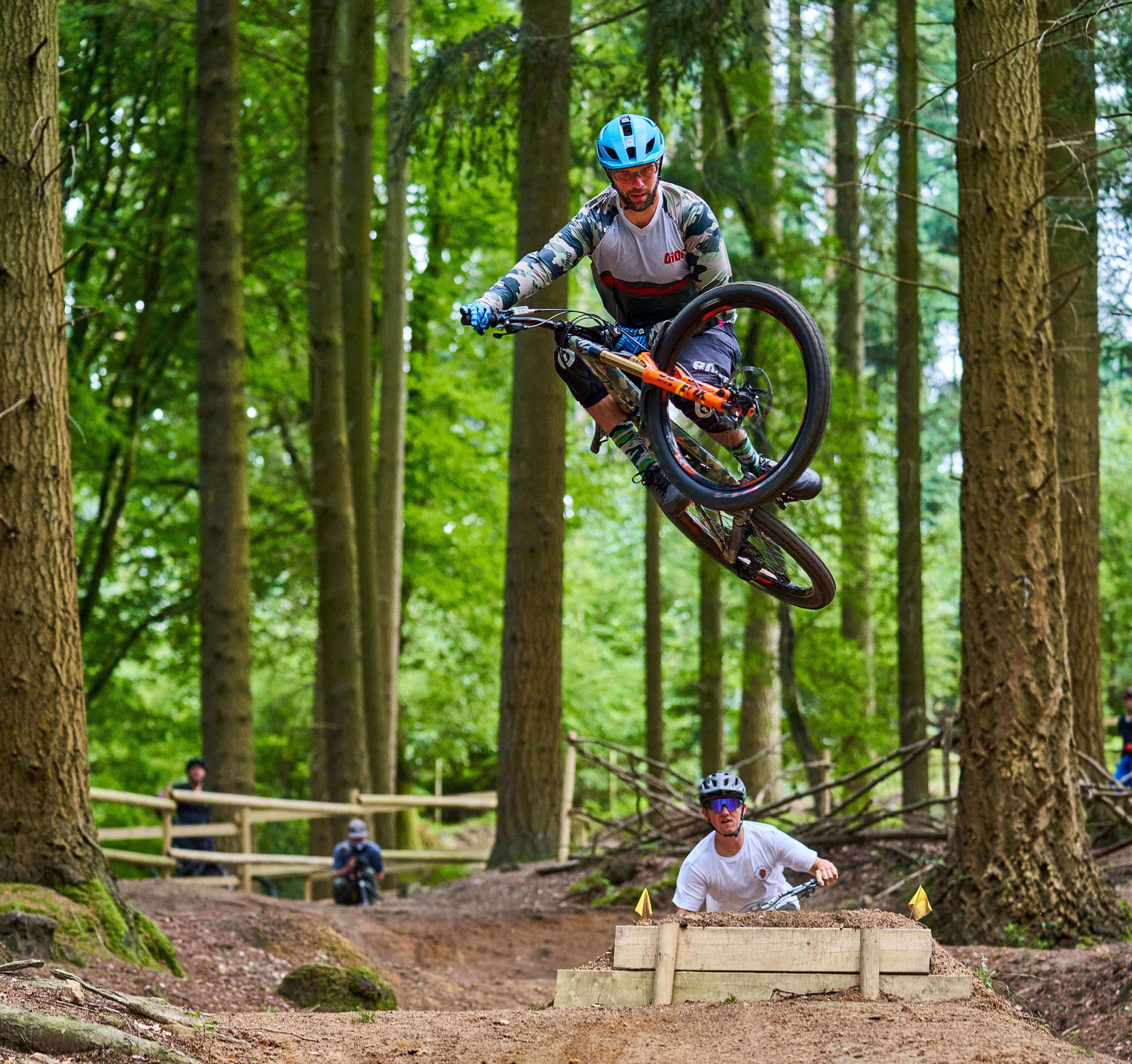 Ben Deakin jumping MTB